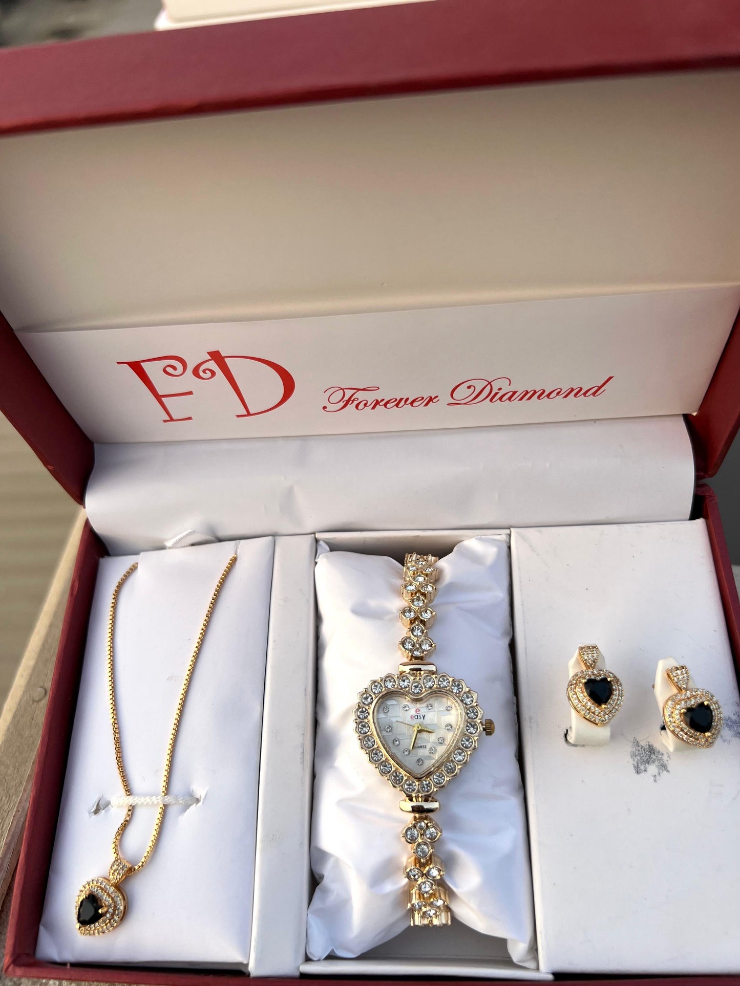 Girls Watch Gift Pack Set With Ring, Bracelet etc.