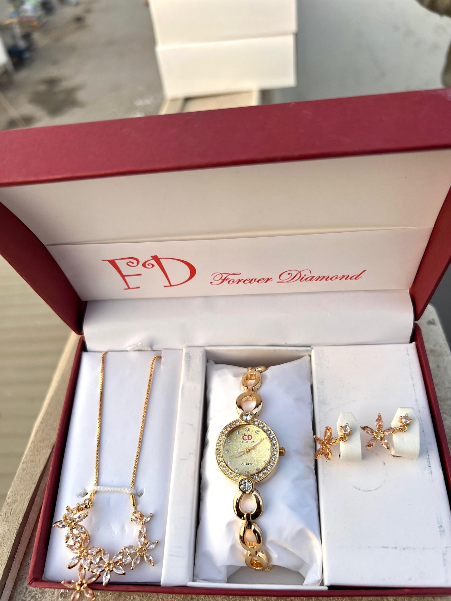 Girls Watch Gift Pack Set With Ring, Bracelet etc.