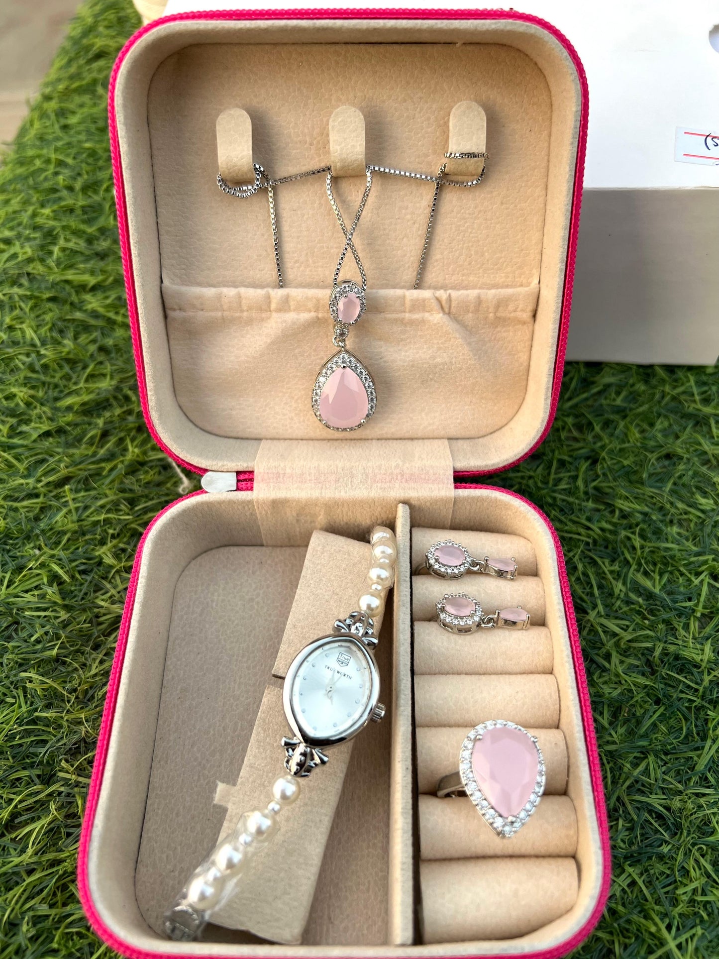 Ladies Jewelry Gift Box