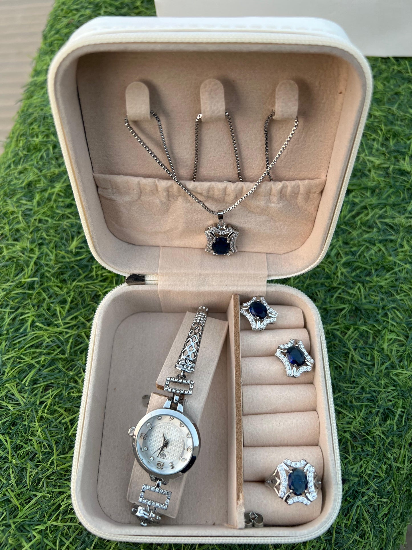 Ladies Jewelry Gift Box